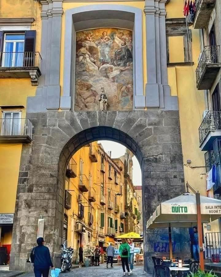 Napoli Centro Storico Un Passo Da San Gennaro Lejlighed Eksteriør billede